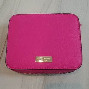 Henri Bendel pink jewelry case